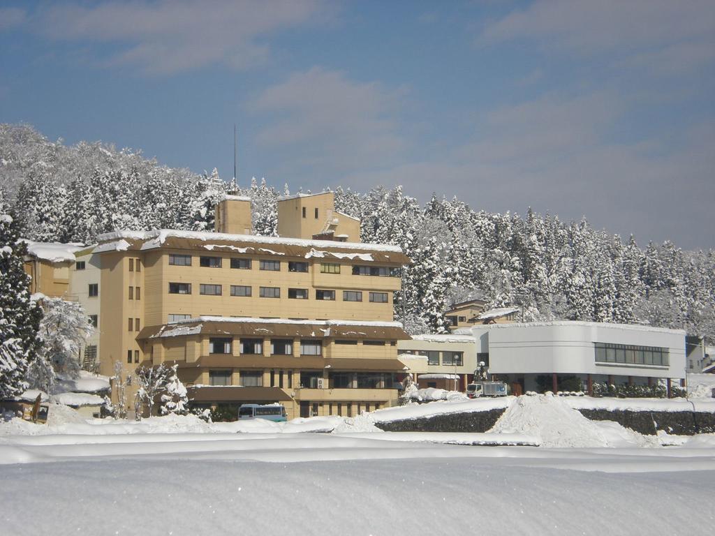 Hotel Kinomezaka Minamiuonuma Esterno foto